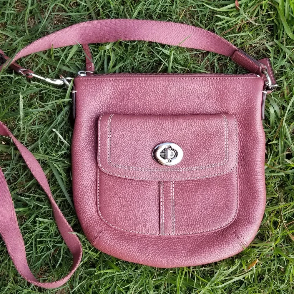 Coach Hamilton Pebble Leather Rose Crossbody